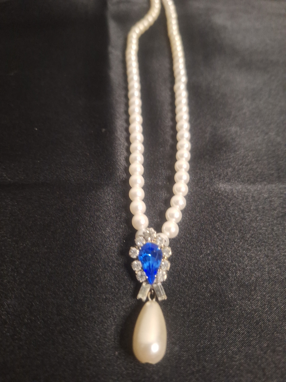 Classic Pearl Necklace with Blue Crystal Pendant -